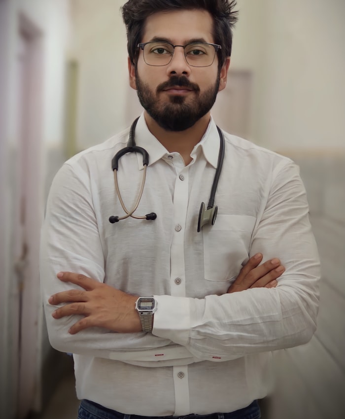 Portrait of Dr. Imran Qadir